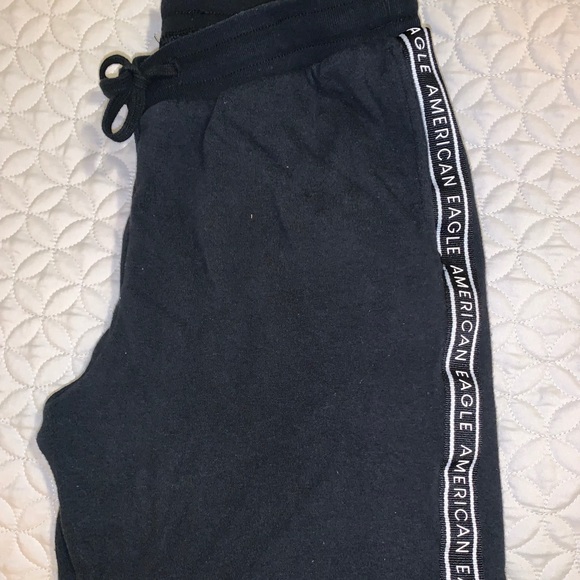joggers - Picture 1 of 2
